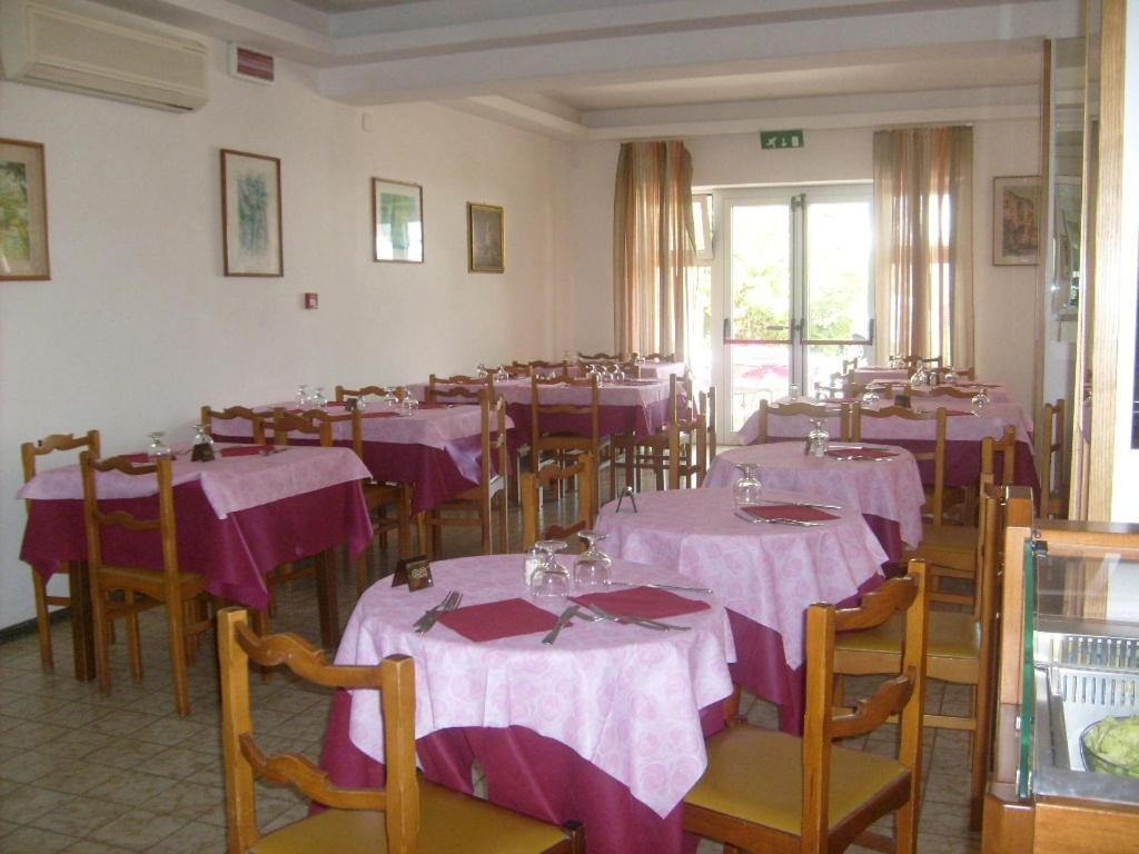 Hotel Bel Air Rivazzurra Di Rimini Exterior photo